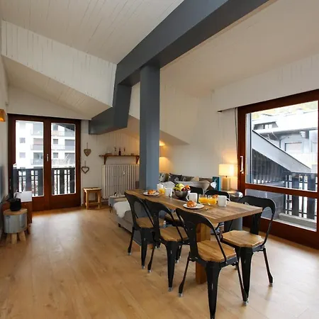 Appartement Superbe T3 En Face Du Brevent, *